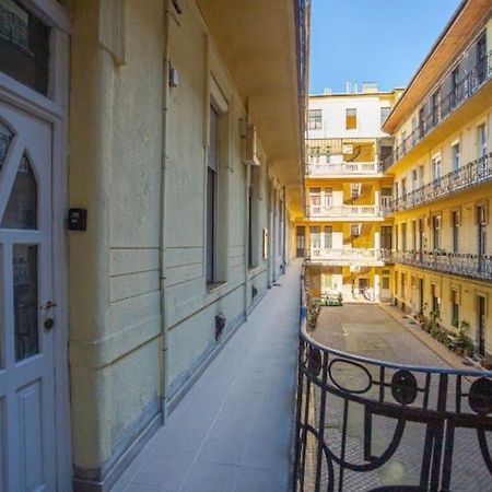 בודפשט Cosy 2 Bedroom Flat In Akacfa St., Sol מראה חיצוני תמונה